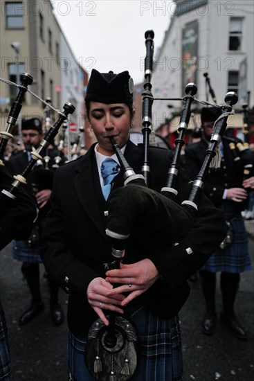 A bagpiper from the West of Ireland playing during the Tradfest in Temple Bar. Dublin