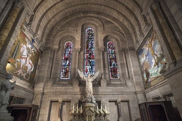 Side altar with the figure of St. George in the Basilica Sacre-Coeur