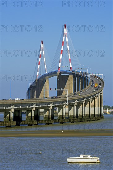 The St-Nazaire Bridge