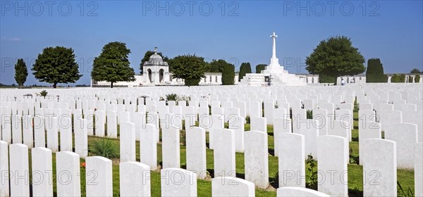 Cross of Sacrifice at the Tyne Cot Cemetery