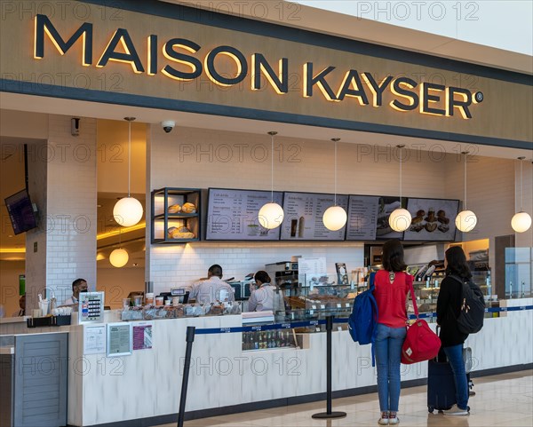 Maison Kayser cafe restaurant bar