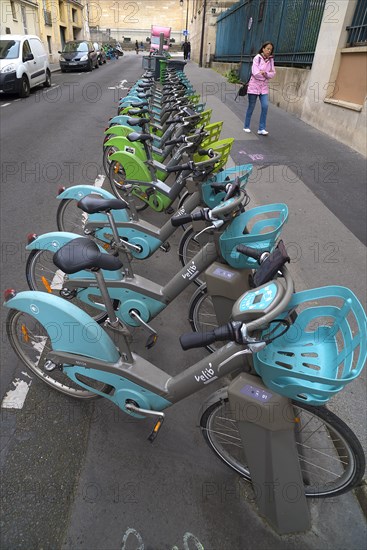 Ready to ride city bike hire