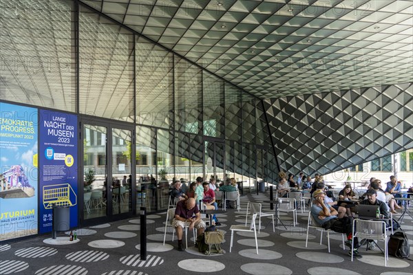 Cafe at the entrance to the Futurium