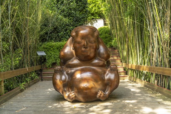 Statue in the Gardens of Etretat