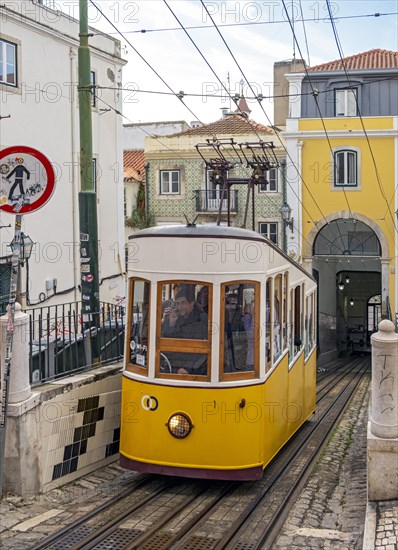 Ascensor da Bica Funicular