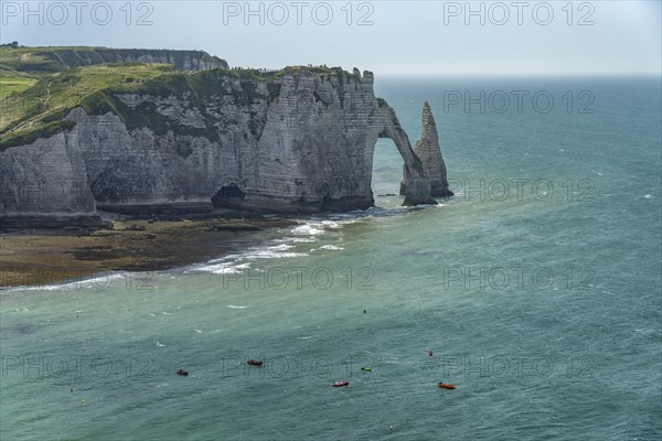 Porte d'Aval chalk cliffs and Aiguille of Etretat