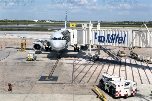 American Airlines Airbus A319 plane at Merida airport