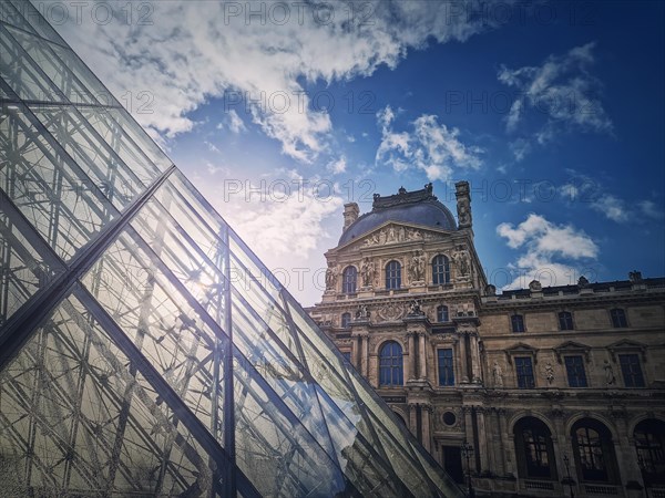 Louvre building