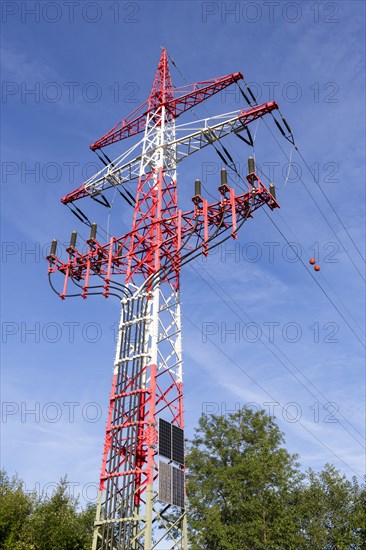 High-voltage pylon