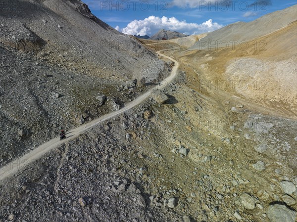 Gravel road to Colle Sommeiller