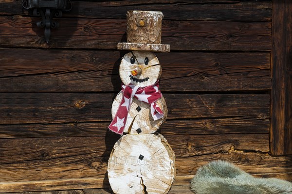 Wooden snowman