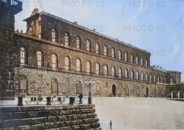 Front facade of the Palazzo Pitti in Florence