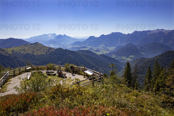 View from the Trattbergblick into the Lammertal