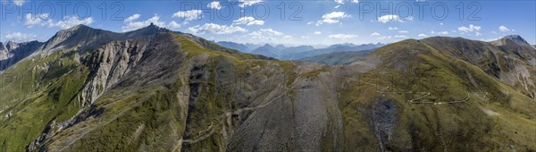 View of the Chaschauna Pass with Piz Chaschauna