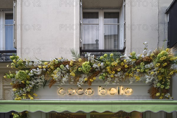 Artificial flower decoration at Boutique Coco Ballo