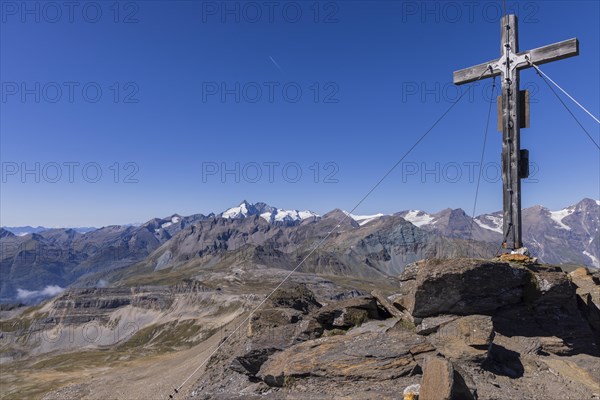 Summit cross on Hinteren Moderegg