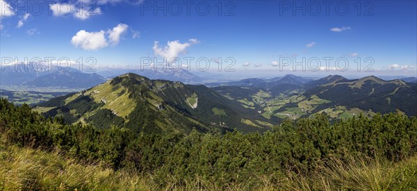 View from the Schmittenstein into the Salzach Valley and towards Krispl