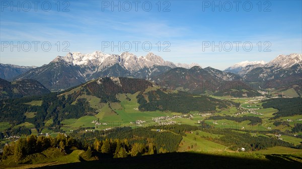 View from the Laerchfilzkogel to Fieberbrunn and Hochfilzen