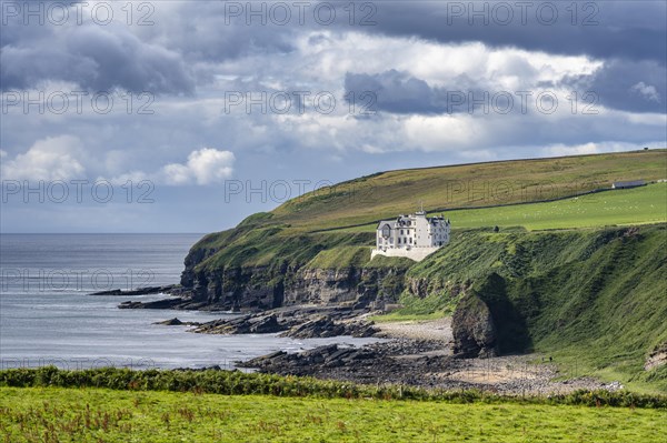 Dunbeath Castle on the North Sea coast