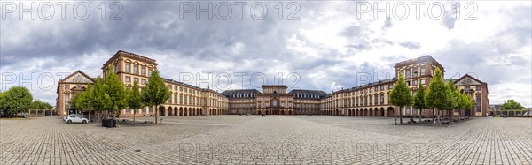 Baroque castle Mannheim