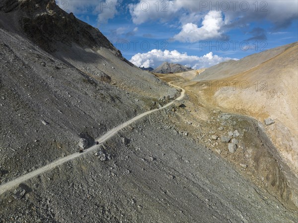 Gravel road to Colle Sommeiller