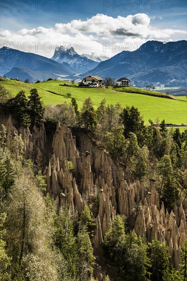 Earth pyramids