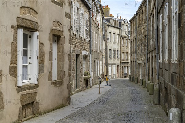 Alley in the old town of Granville