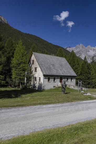 Schmelzra Mining and Bear Museum