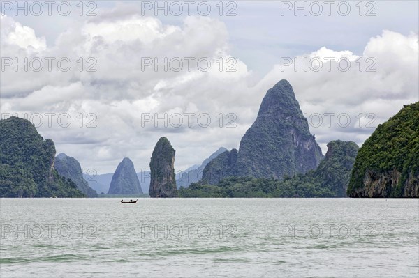 Fishing boat in Phang-Nga Bay