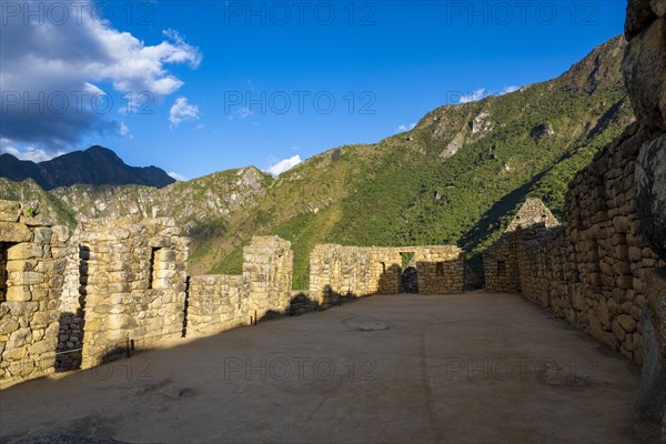 A view of Machu Picchu ruins