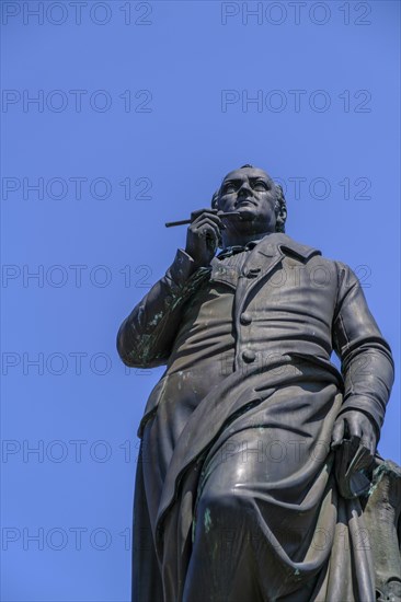 Monument to the poet Jean Paul