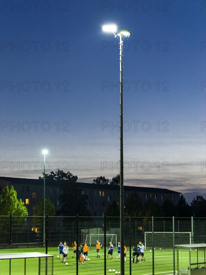 Football pitch and football match