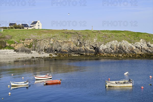 Boats in bay at Lampaul