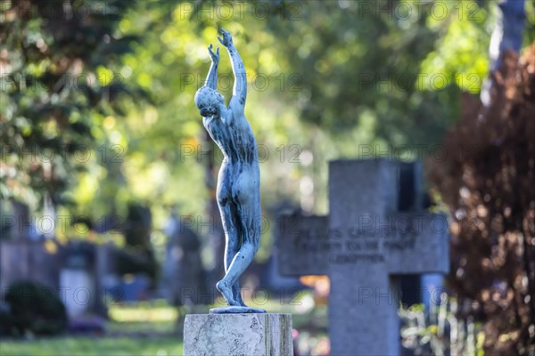 Prague Cemetery Stuttgart in autumn
