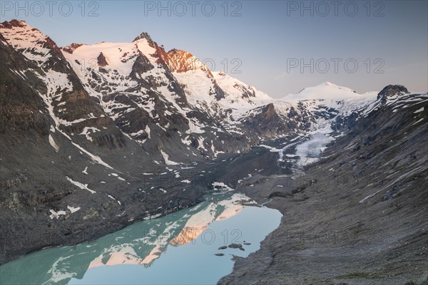 View from Kaiser-Franz-Josefs-Hoehe to Grossglockner