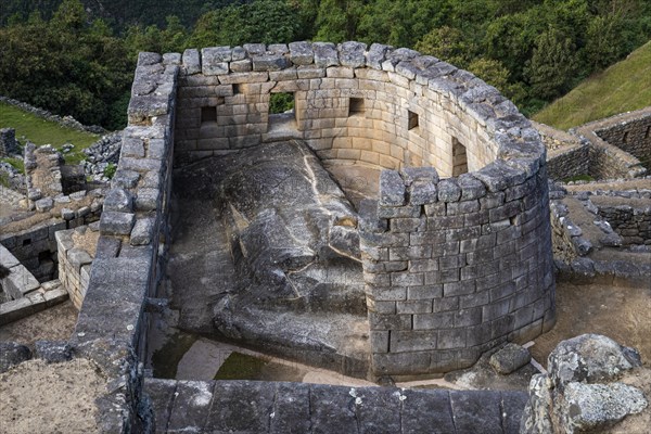 A view of Machu Picchu ruins