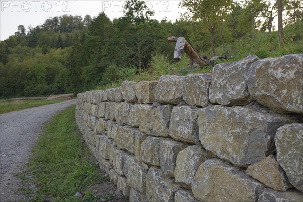 Dry stone wall project for communal eco-points account