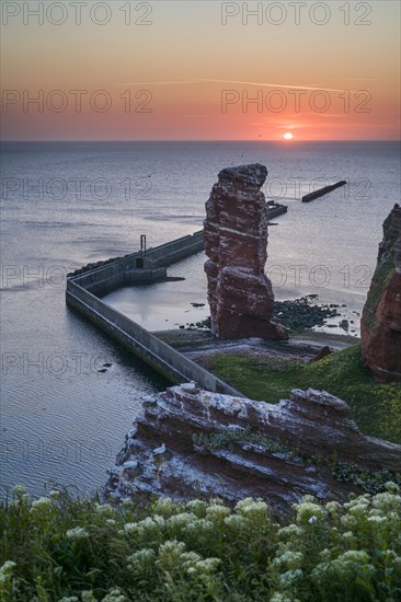 Lange Anna with cliffs on the high seas island of Helgoland