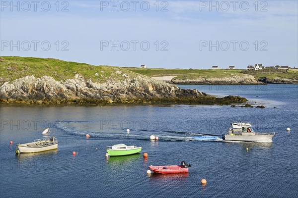 Boats in bay at Lampaul