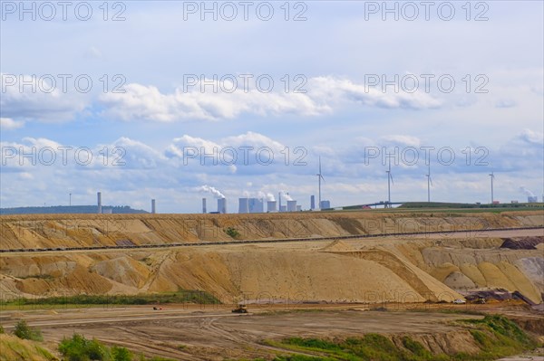 Lignite-fired power plant on the edge of the Garzweiler open-cast lignite mine