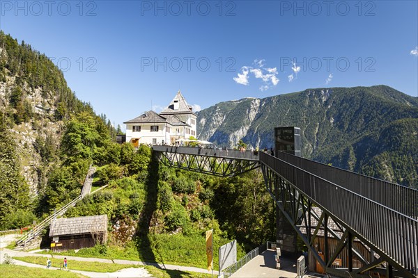 Hannes-Andross Bridge to the Skywalk viewing platform