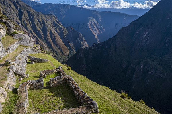 A view of Machu Picchu ruins