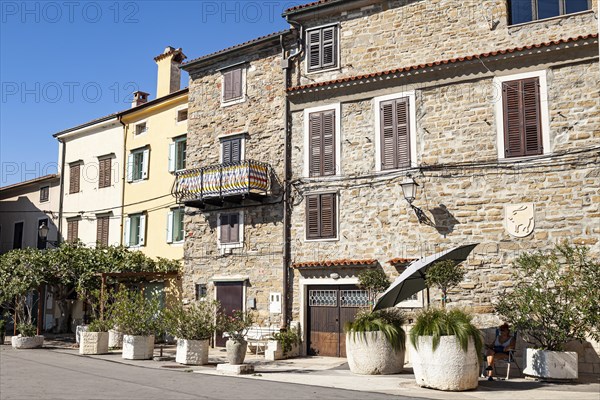 Alley with historic house