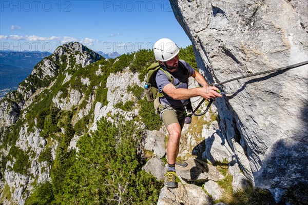 Climbers on the Mannlsteig