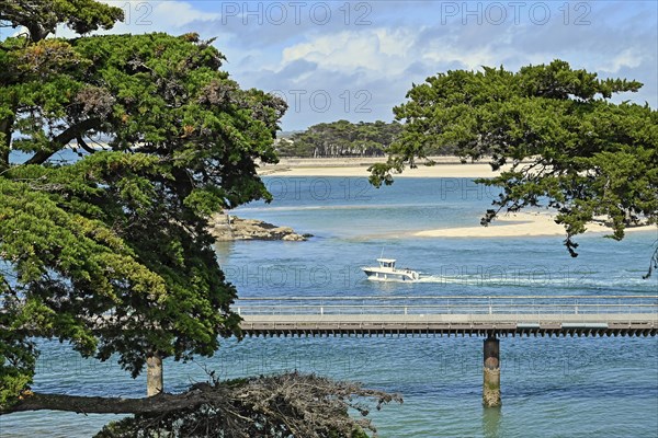 Pier in shallow sea water off Le Croisic