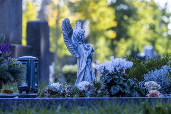 Prague Cemetery Stuttgart in autumn