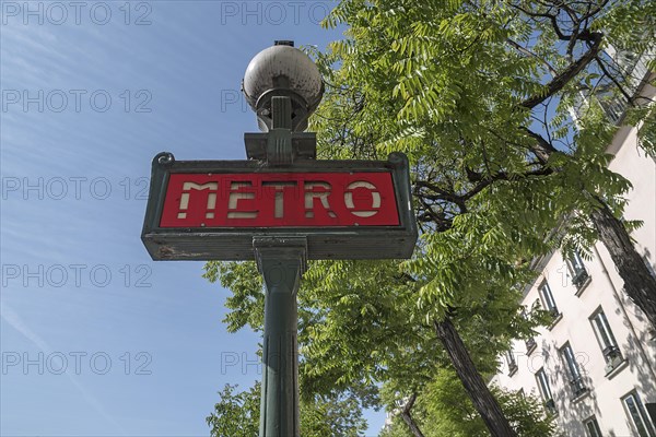 Sign at a metro station