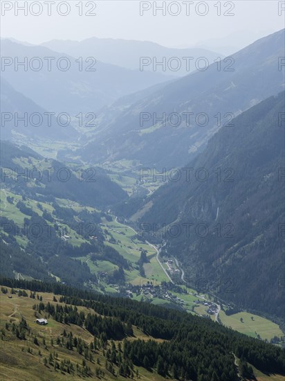 View from Mount Schareck into the Moelltal valley