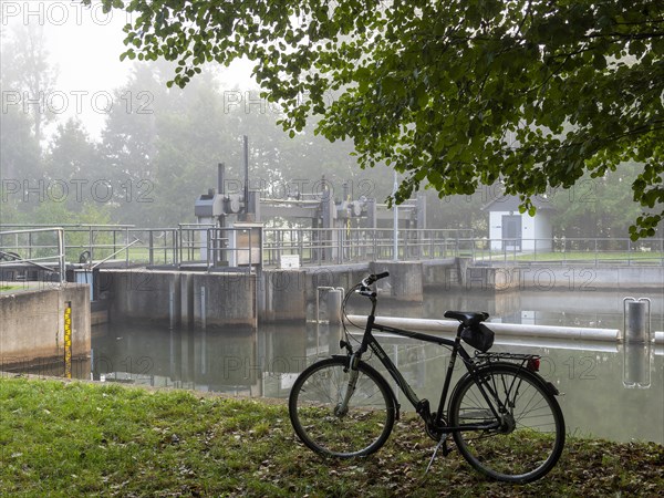 Weir and lock on the river Spree