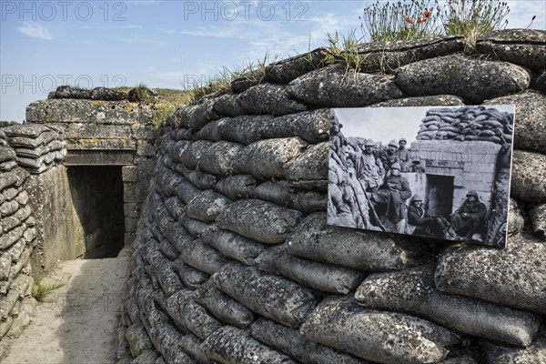 Old photo and bunker at the Dodengang